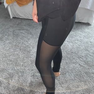 Victoria secret total knockout leggings